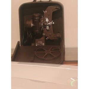 Vintage 1930's Bell and Howell 8MM Filmo Master 400 Design 122 Model G Projector